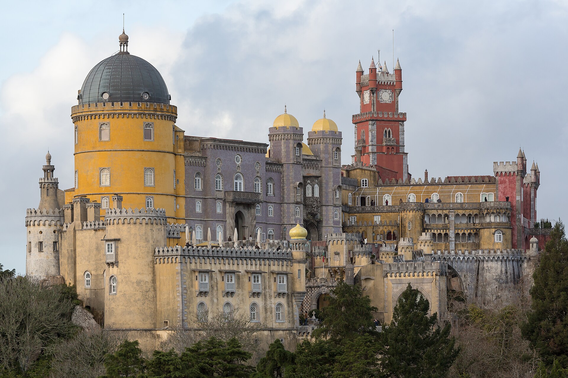Pena Palace & Jerónimos Monastery
